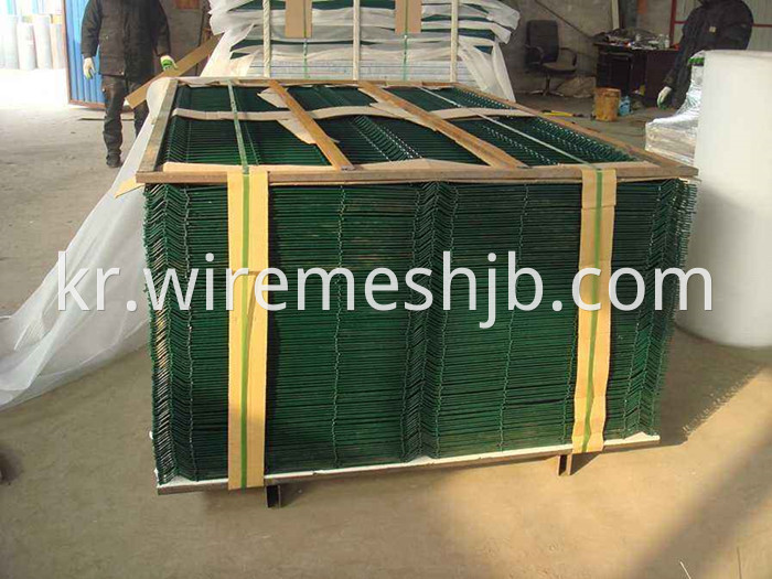 Welded Wire Mesh Fence Panels